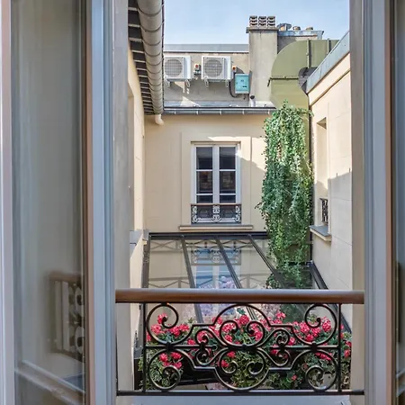 Maison La Boheme Montmartre - Studios & Apartments Paris Exterior photo